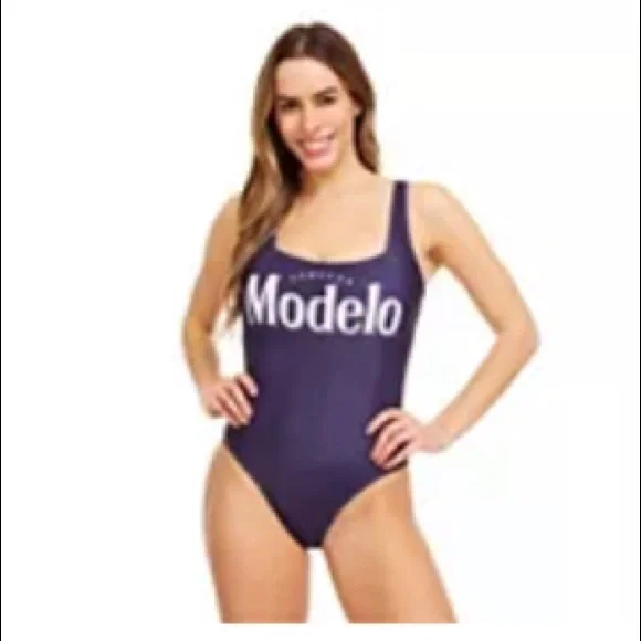 Bathing suit - Picture 1 of 2